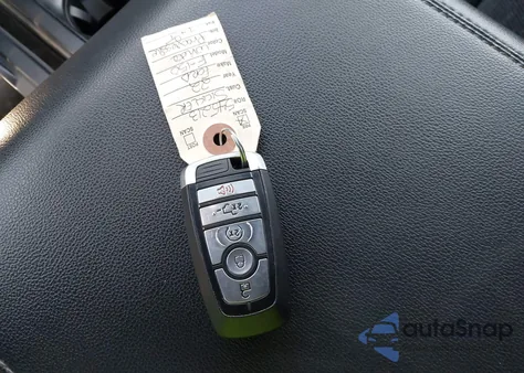 2022 Ford F-150 Xlt from USA, damaged, VIN 1FTFW1E80NFC38898